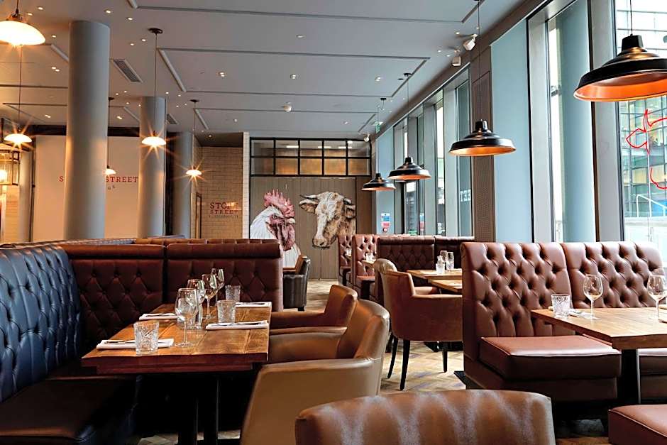 DoubleTree By Hilton Manchester Piccadilly Place