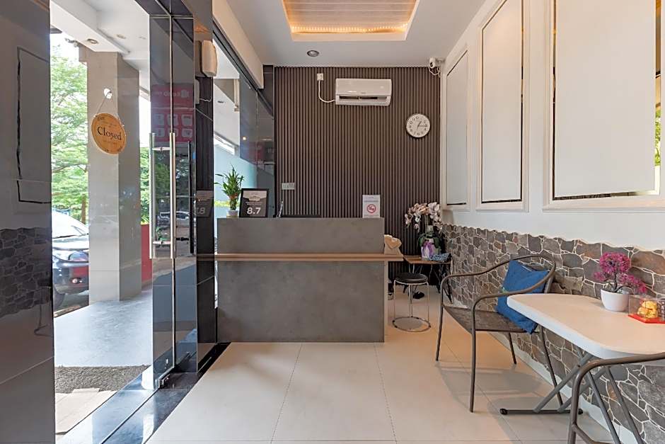 Urbanview Trans Hotel Batam by RedDoorz