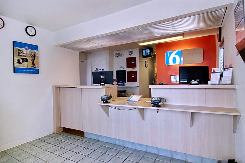 Motel 6-Fort Stockton, TX