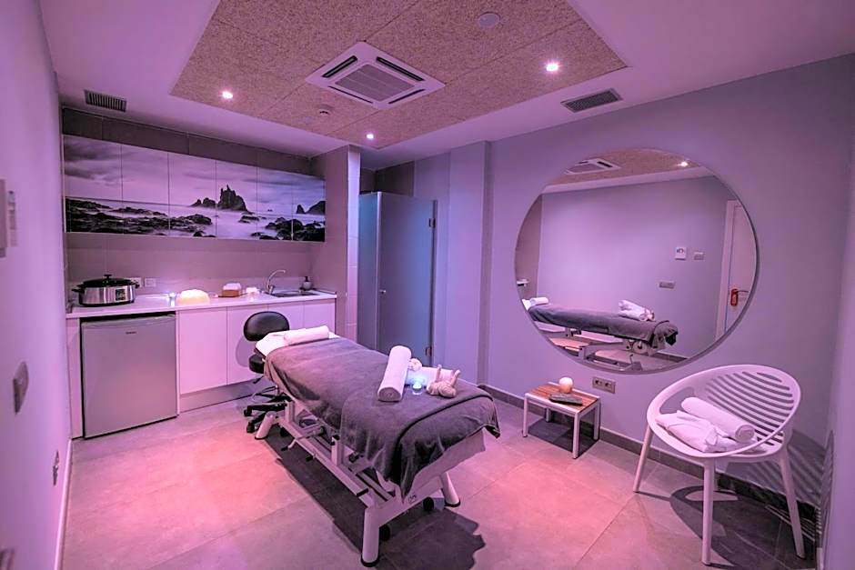 Hotel Atlantic Mirage Suites & SPA