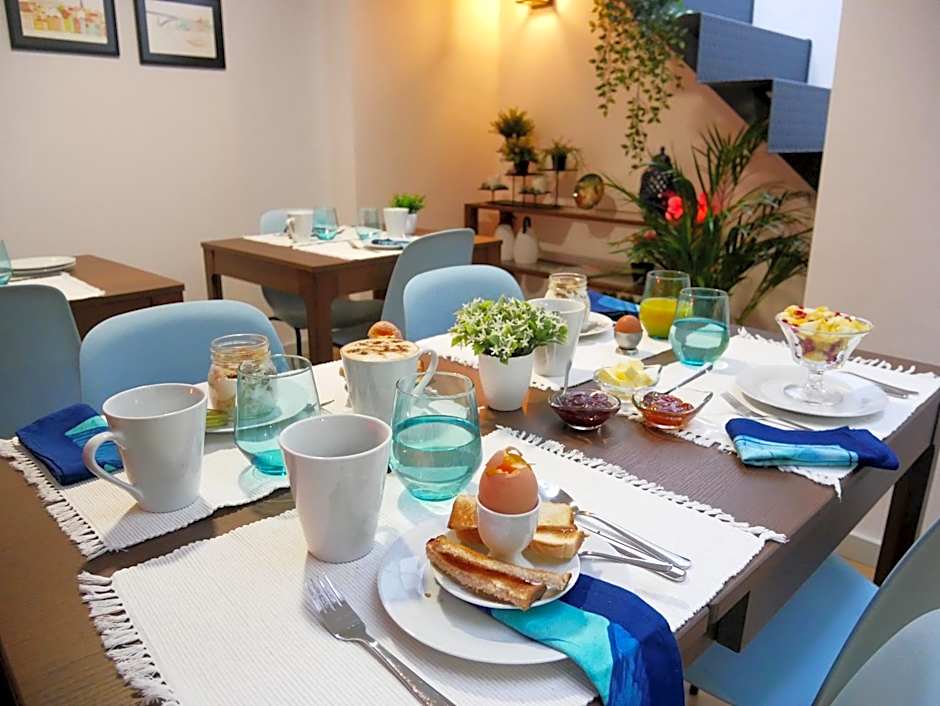 Serra do Pilar Porto Suites