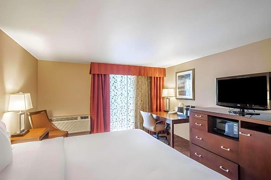 White Peak Hotel  Frisco By IHG