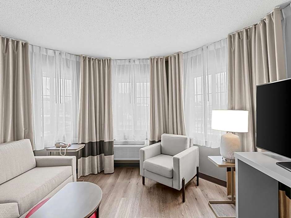 Comfort Inn & Suites Bellevue