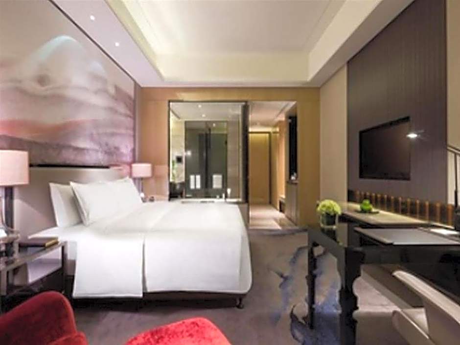 Pullman Weifang