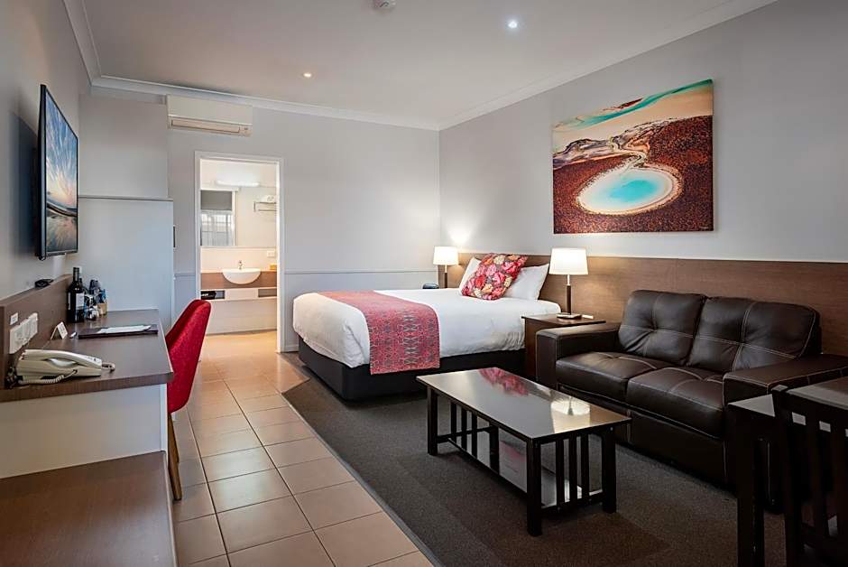 Roma Inland Motor Inn