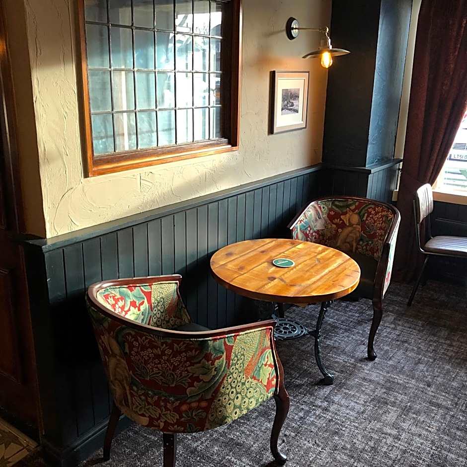 The Black Swan Hotel