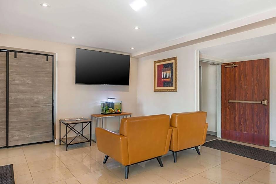 MainStay Suites Springfield IL