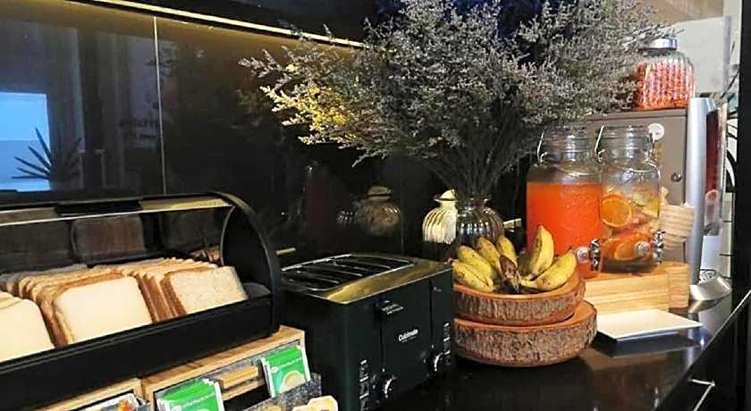 3 Howw Hostel at Sukhumvit 21