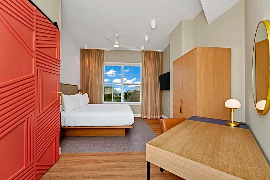 Embassy Suites by Hilton Orlando Sunset Walk