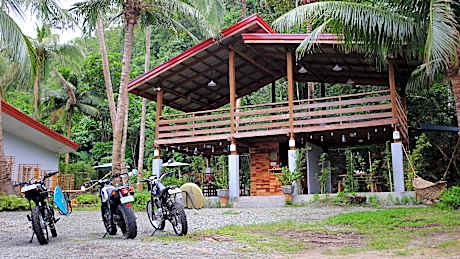 Kahanamoku Bed and Breakfast