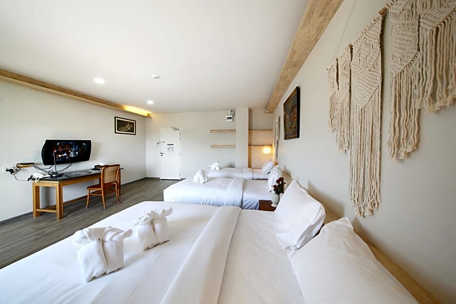 The Wood Pattani Hotel