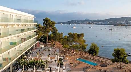 Els Pins Resort & Spa