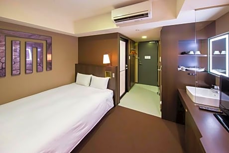 Economy Double Room - Non-Smoking