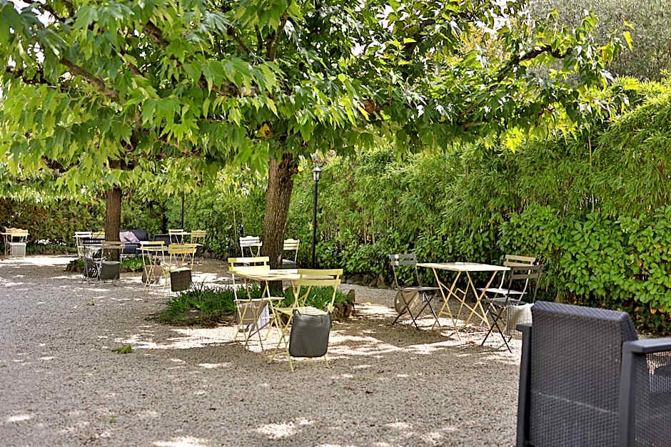 Logis Hôtel Castel Mouisson