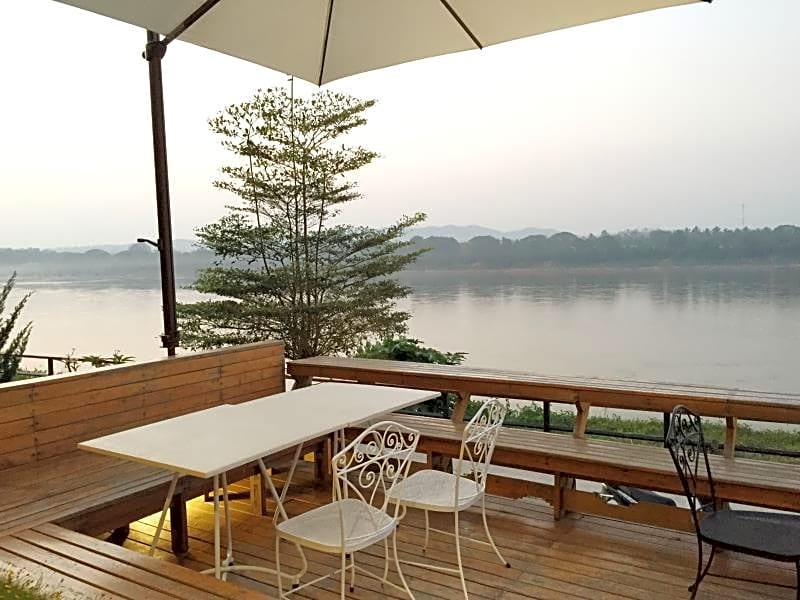 With A View Hotel @ Chiangkhan