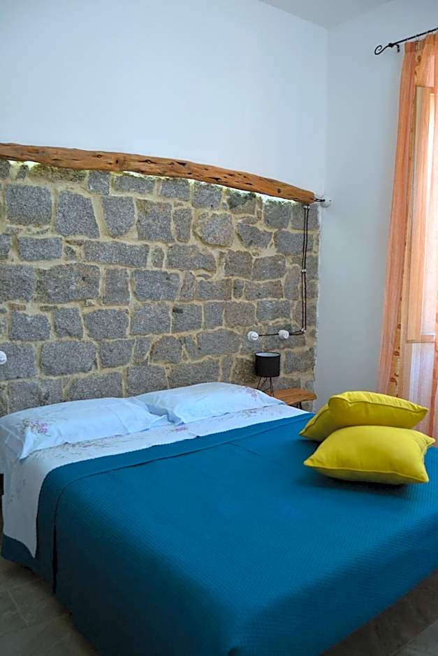 Borgo Marinaro La Medusa Arbatax - camera matrimoniale con bagno privato-