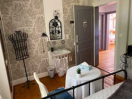 Double Room with Shared Bathroom