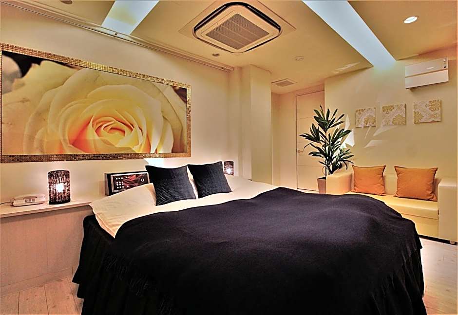 HOTEL O2 -Adult Only-