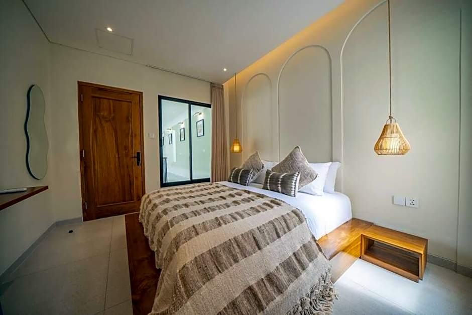 Brandnew tropical 3BR Villa with pool in Seminyak