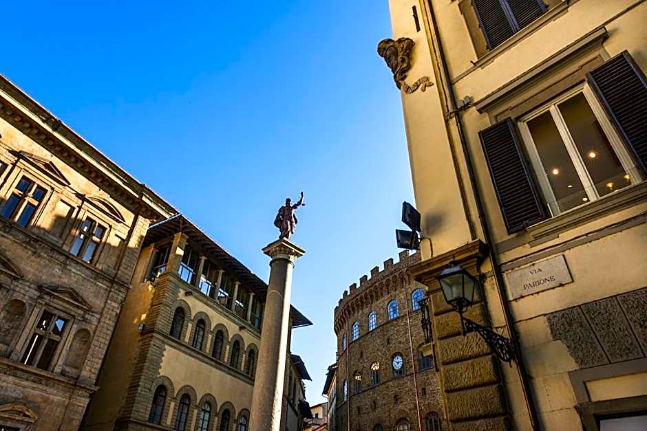 Parione Uno