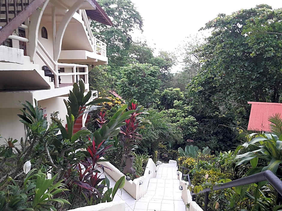 Hotel La Colina