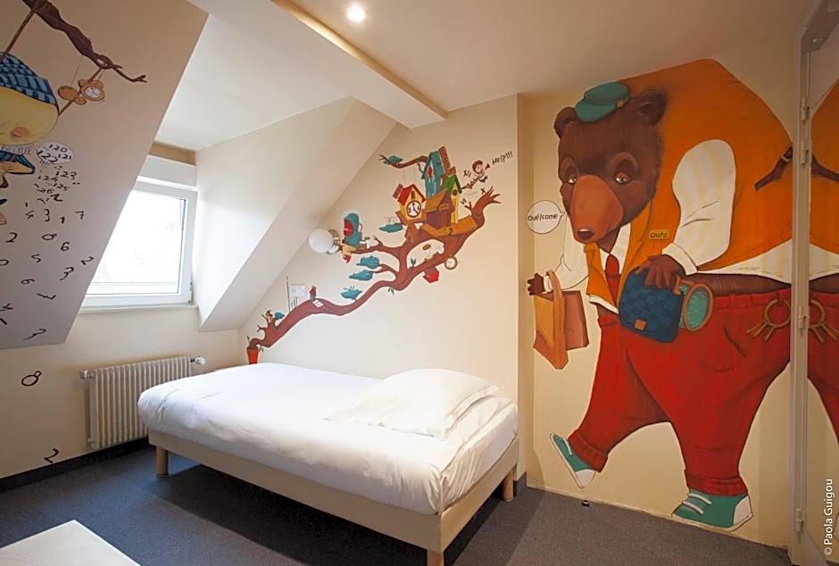 Photo 1 of 6 of Economy