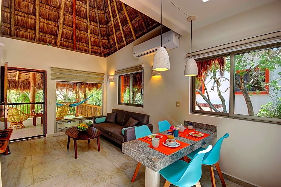 Riviera Maya Suites