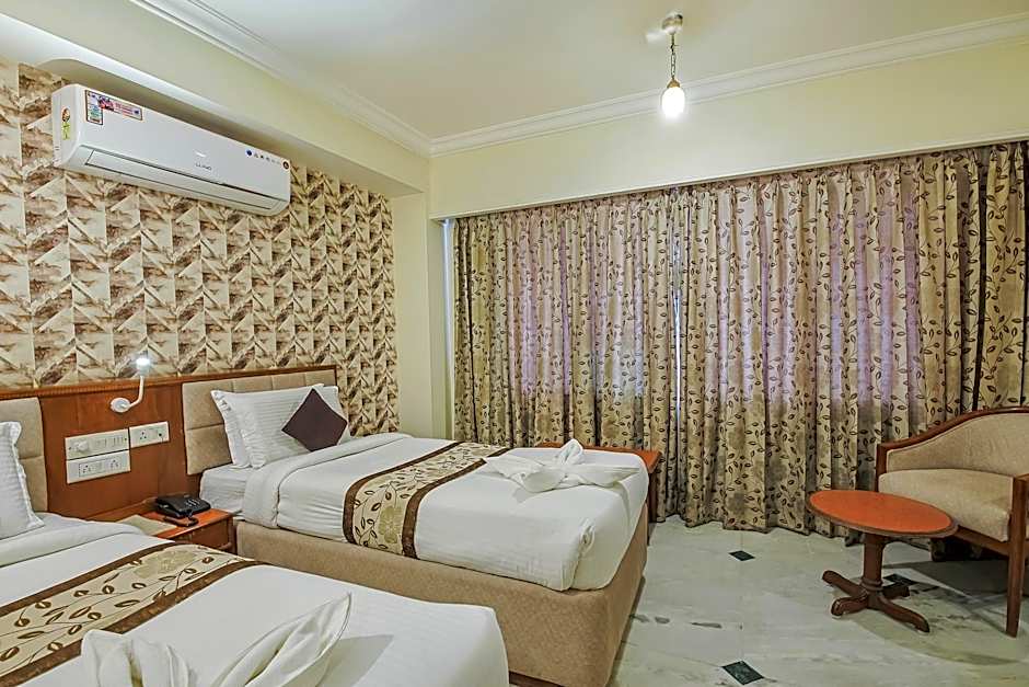 Hotel Maurya Residency