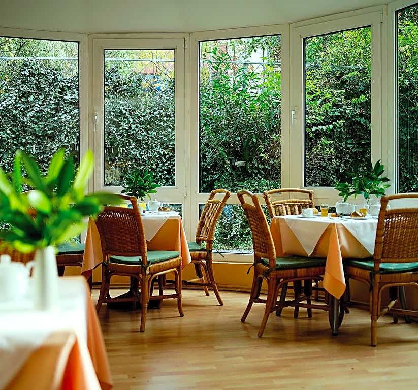 NH Frankfurt Villa