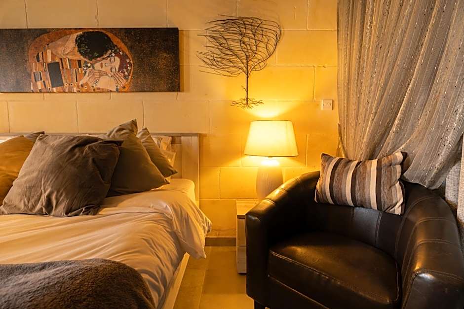 Ajuga Luxury Boutique B&B