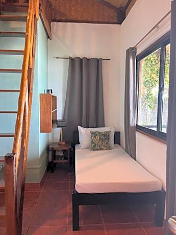 Beachfront Family Loft Room