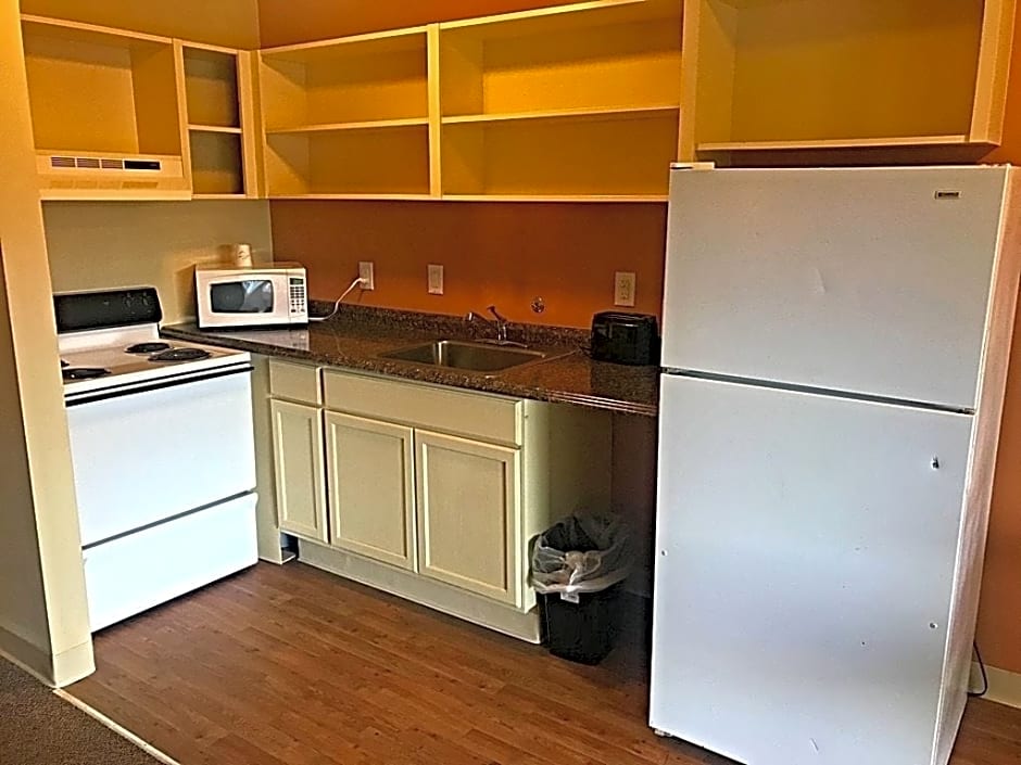 Sunrise Garden Suites