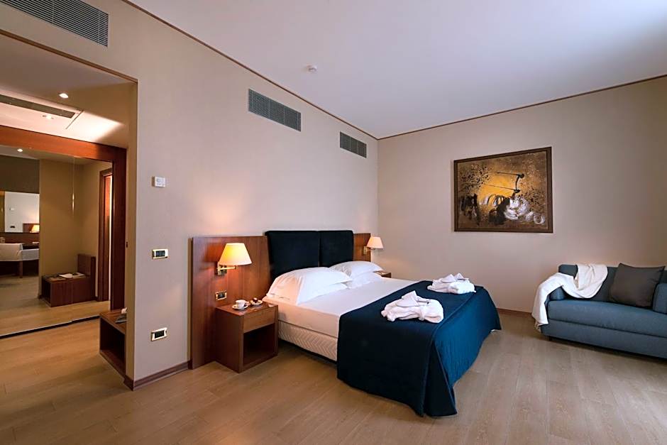 Cdh Hotel Parma & Congressi