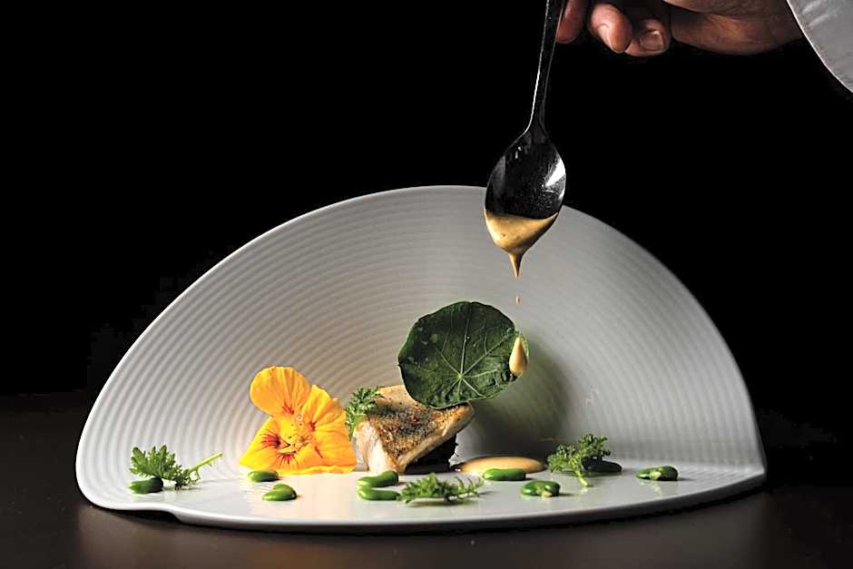 Demeures & Châteaux Auberge de la Tour - Hôtel & Restaurants - Marcolès Auvergne