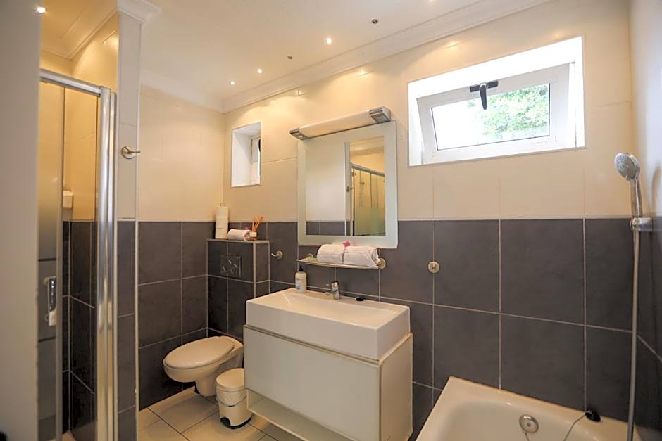 The Tree House Tenerife