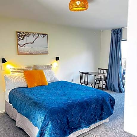 AAA Northlands Motel