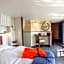Boat Hotel De Barge