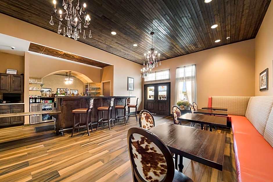 Best Western Bandera Suites & Saloon