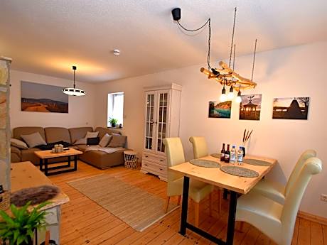 Ferienhaus mit Sauna  Spa, Huttenrode