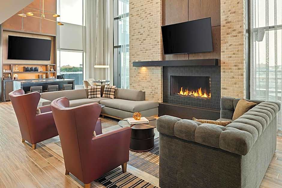 The Trade, Autograph Collection