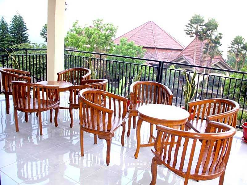 Baliku Guest House – Malang, MO