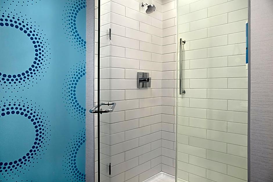 Tru by Hilton Toronto Airport West