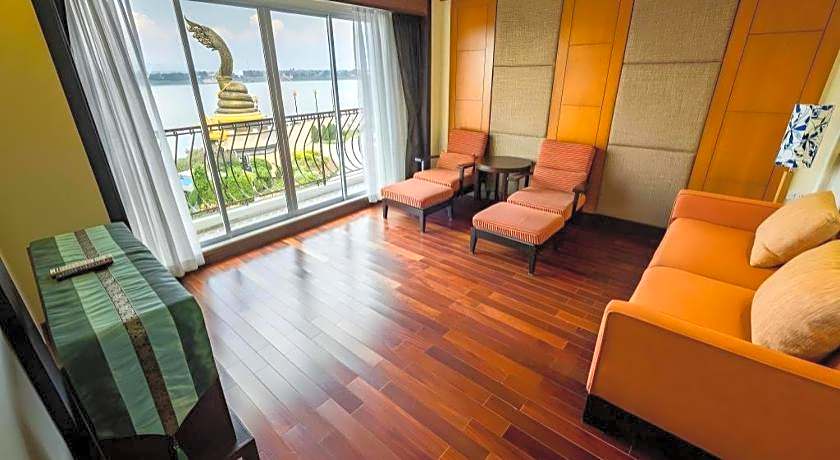 LANDMARK NAKHONPHANOM HOTEL