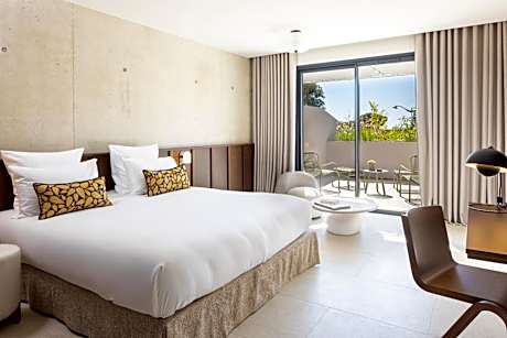 Club Double Room with terrace