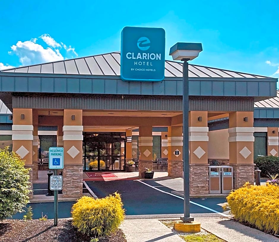 Clarion Hotel & Conference Center