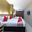 Top Garden Hotel