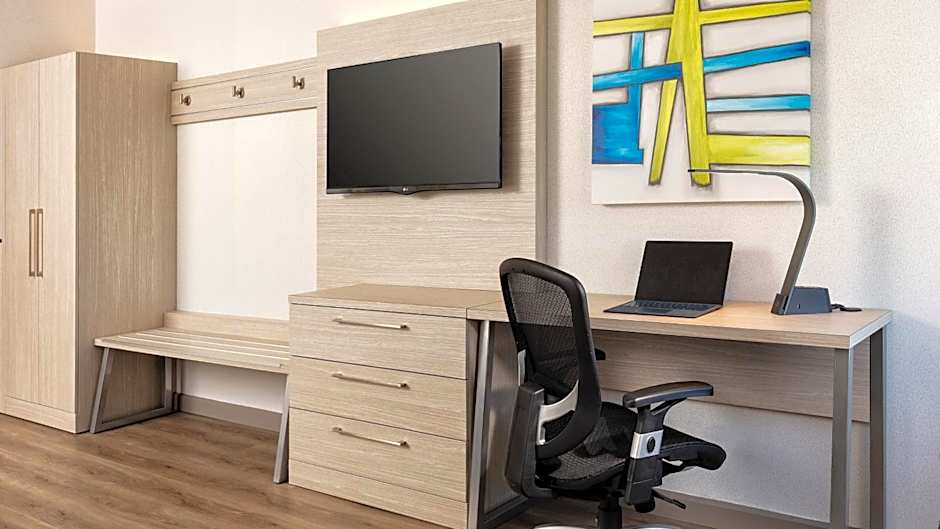 Holiday Inn Express Quebec City-Sainte Foy By IHG