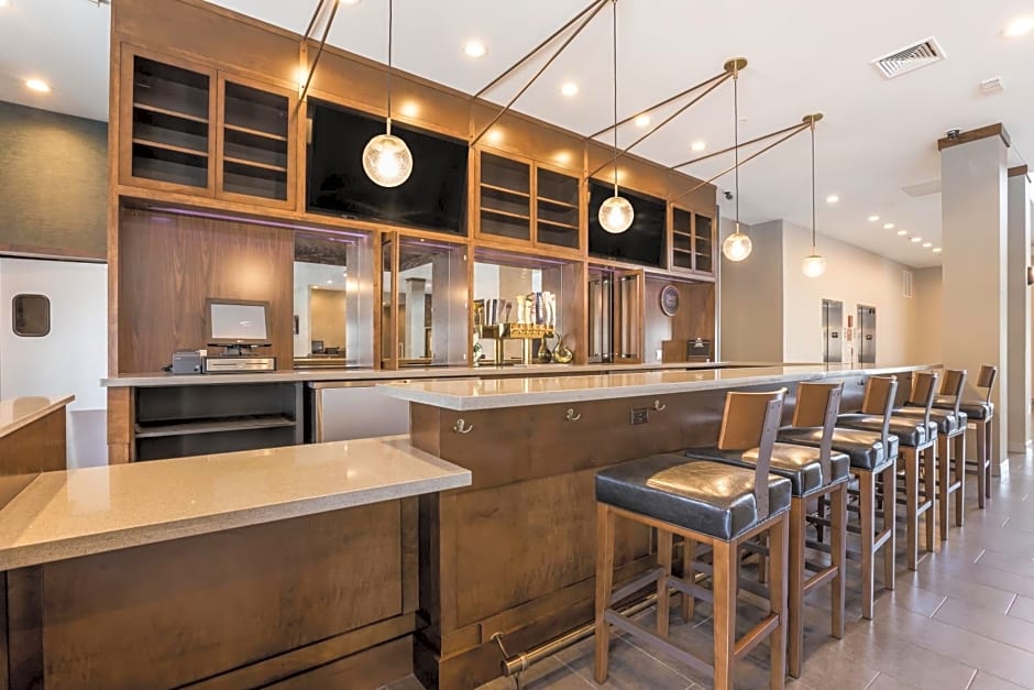 Four Points by Sheraton Elkhart