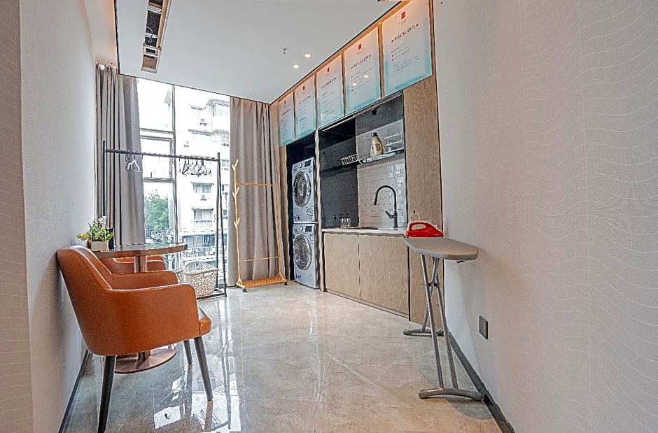 Echarm Hotel Zigong Machishui Wanda Plaza