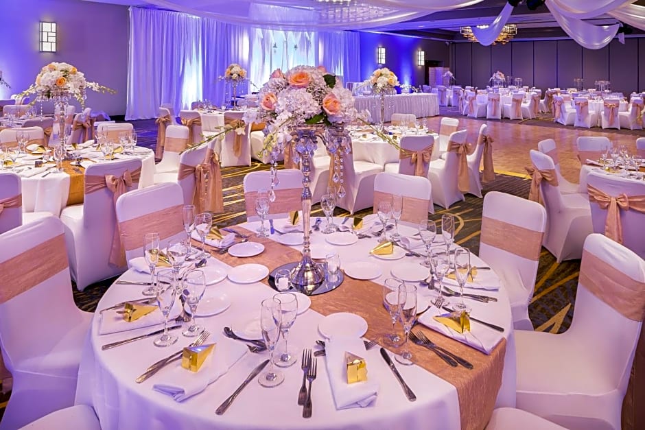 Crowne Plaza Hotel Foster City-San Mateo By IHG